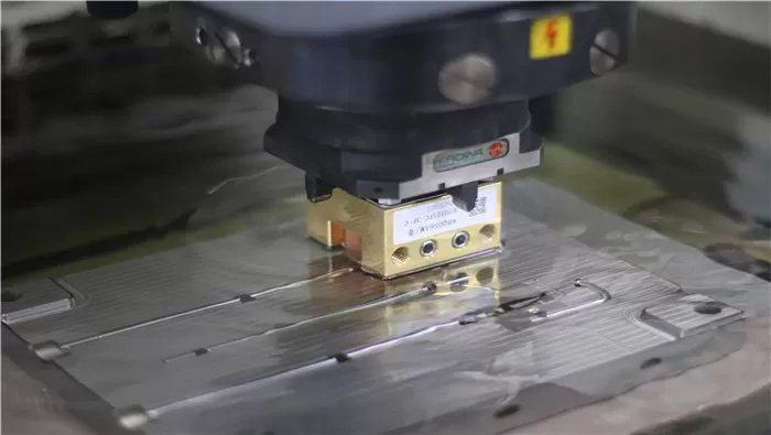 The Dynamic Core of Precision Molds: Design Philosophy of Sliders, Angle-Lifts and Core-Pulling Mechanisms