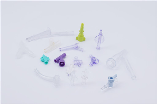 Design Fundamentals for Thread-Unscrewing Core-Pull Mechanisms in Injection Molds