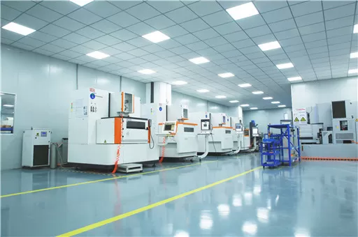 How Plastic Material Properties Influence Injection Mold Design and Manufacturing