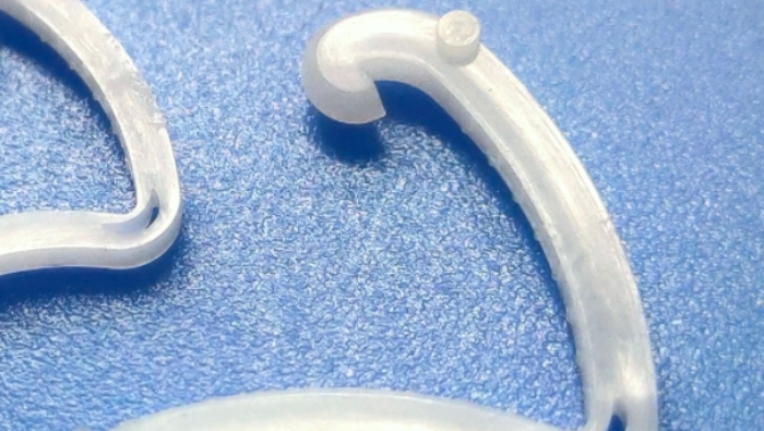 Tooth characteristics of tissue ligation closure clips